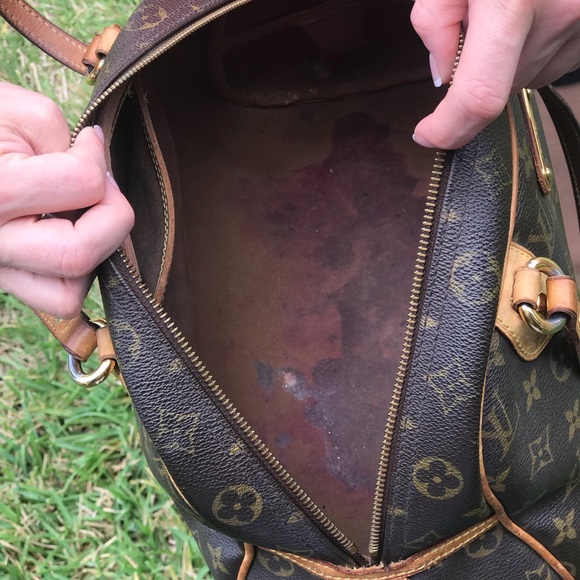 Authentic Louis Vuitton Purse - Picture 5 of 8